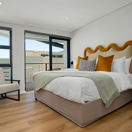 Hotel Neighbourgood 1St Crescent Camps Bay Kapsztad Zewnętrze zdjęcie