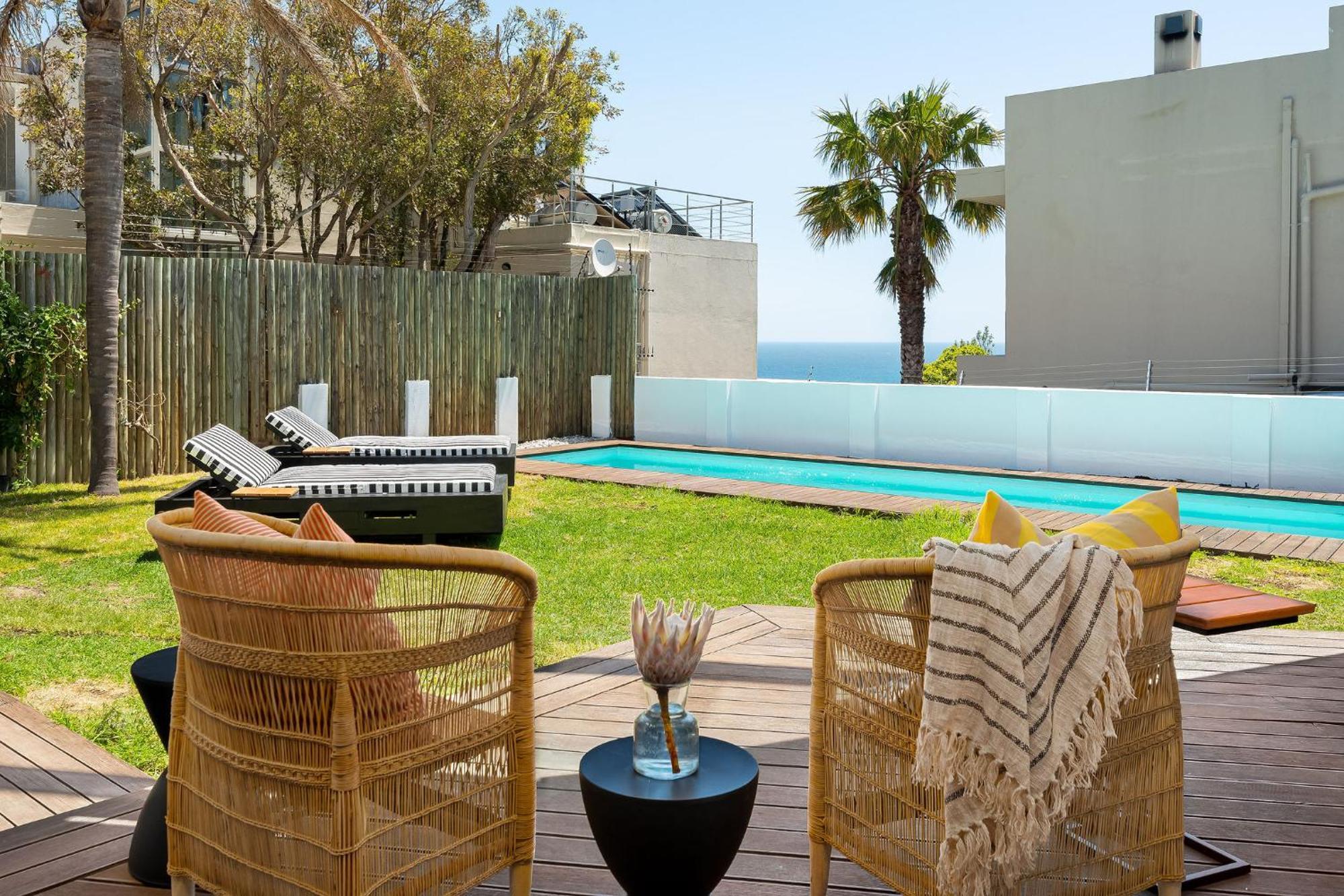 Hotel Neighbourgood 1St Crescent Camps Bay Kapsztad Zewnętrze zdjęcie