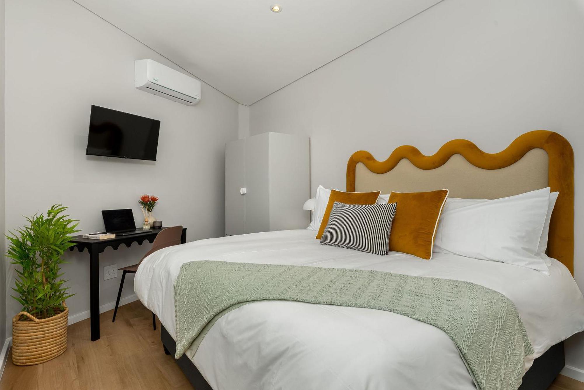 Hotel Neighbourgood 1St Crescent Camps Bay Kapsztad Zewnętrze zdjęcie