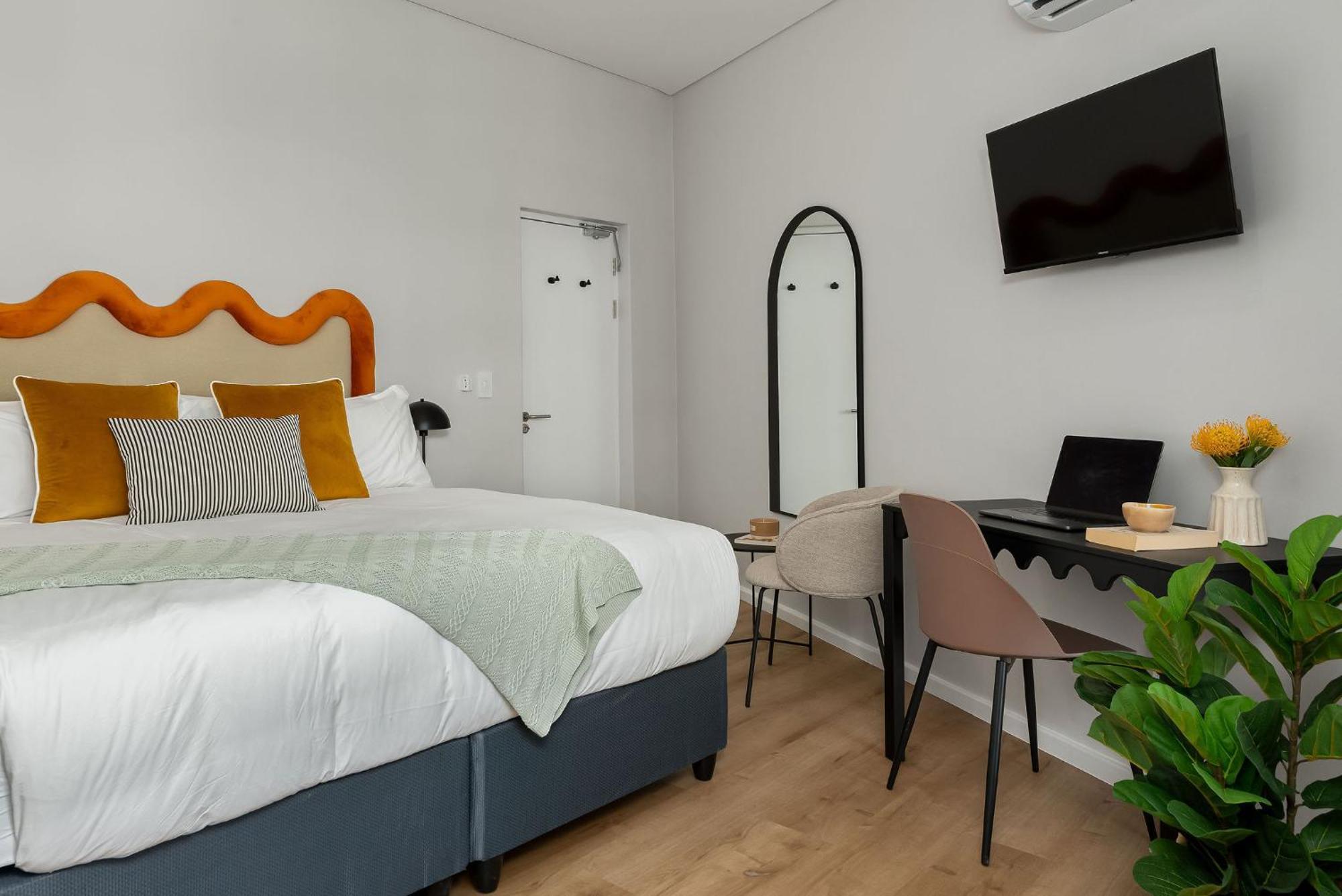 Hotel Neighbourgood 1St Crescent Camps Bay Kapsztad Pokój zdjęcie