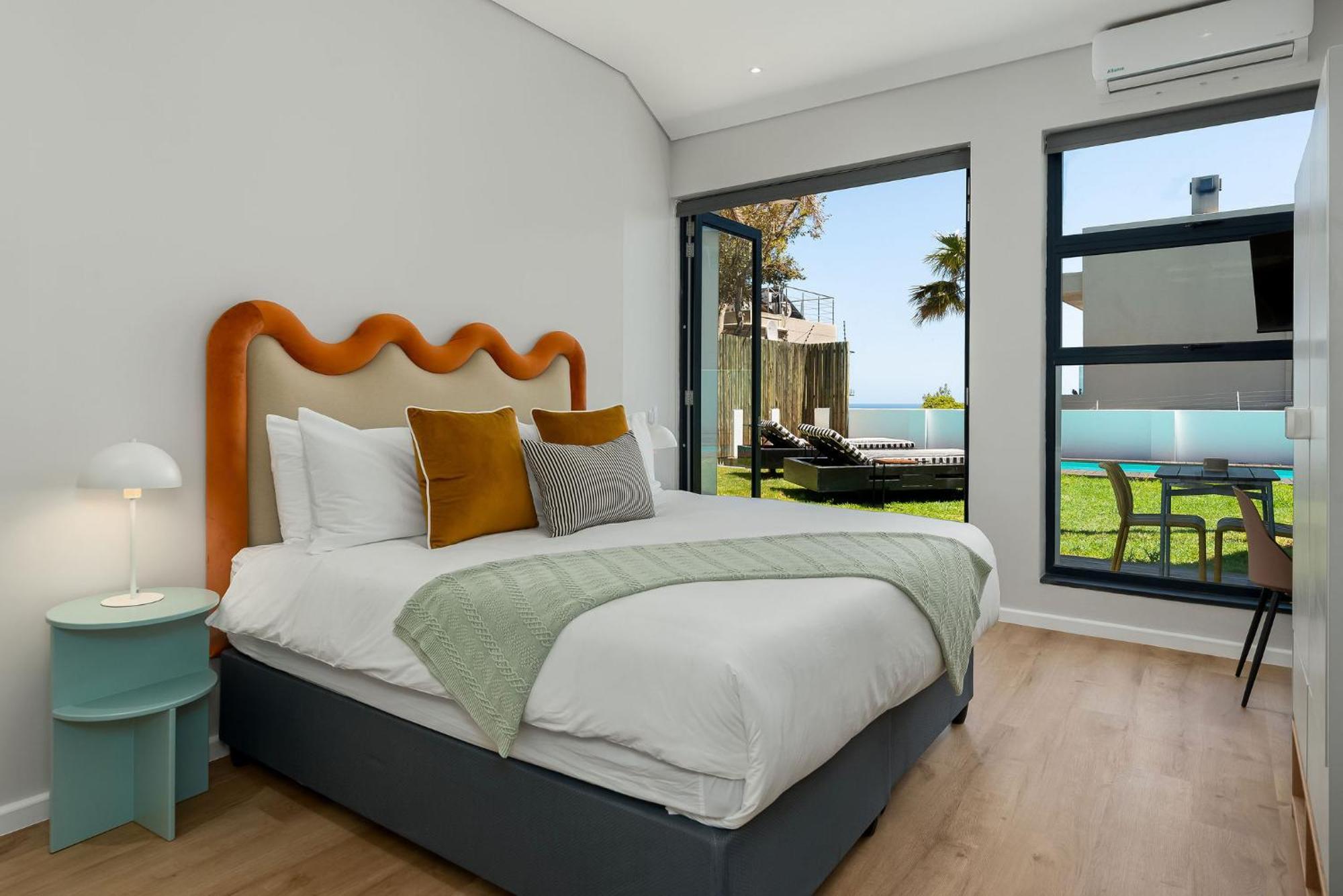 Hotel Neighbourgood 1St Crescent Camps Bay Kapsztad Zewnętrze zdjęcie