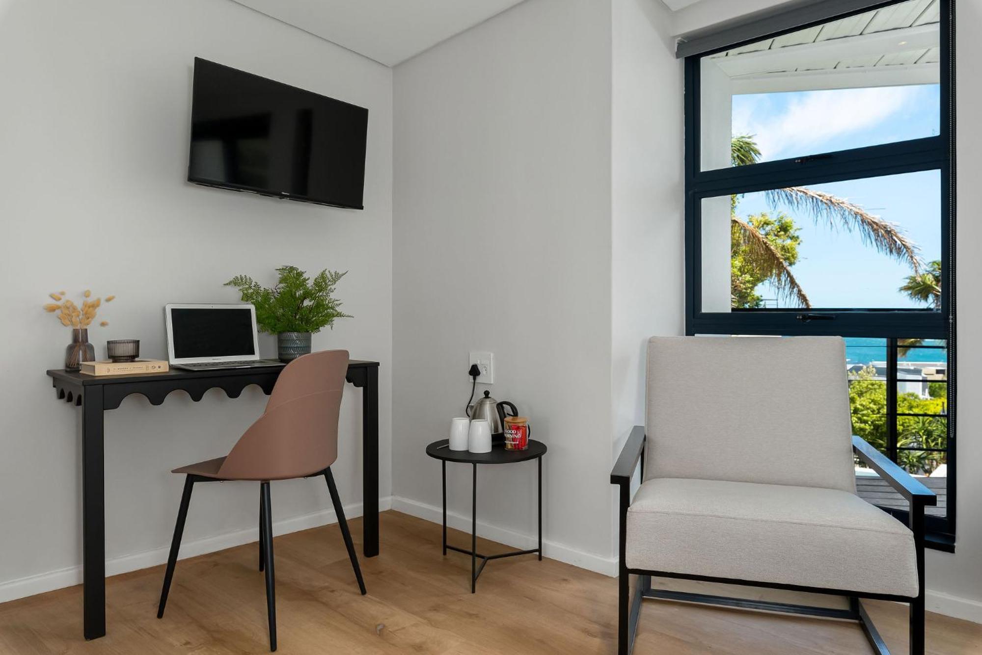 Hotel Neighbourgood 1St Crescent Camps Bay Kapsztad Zewnętrze zdjęcie