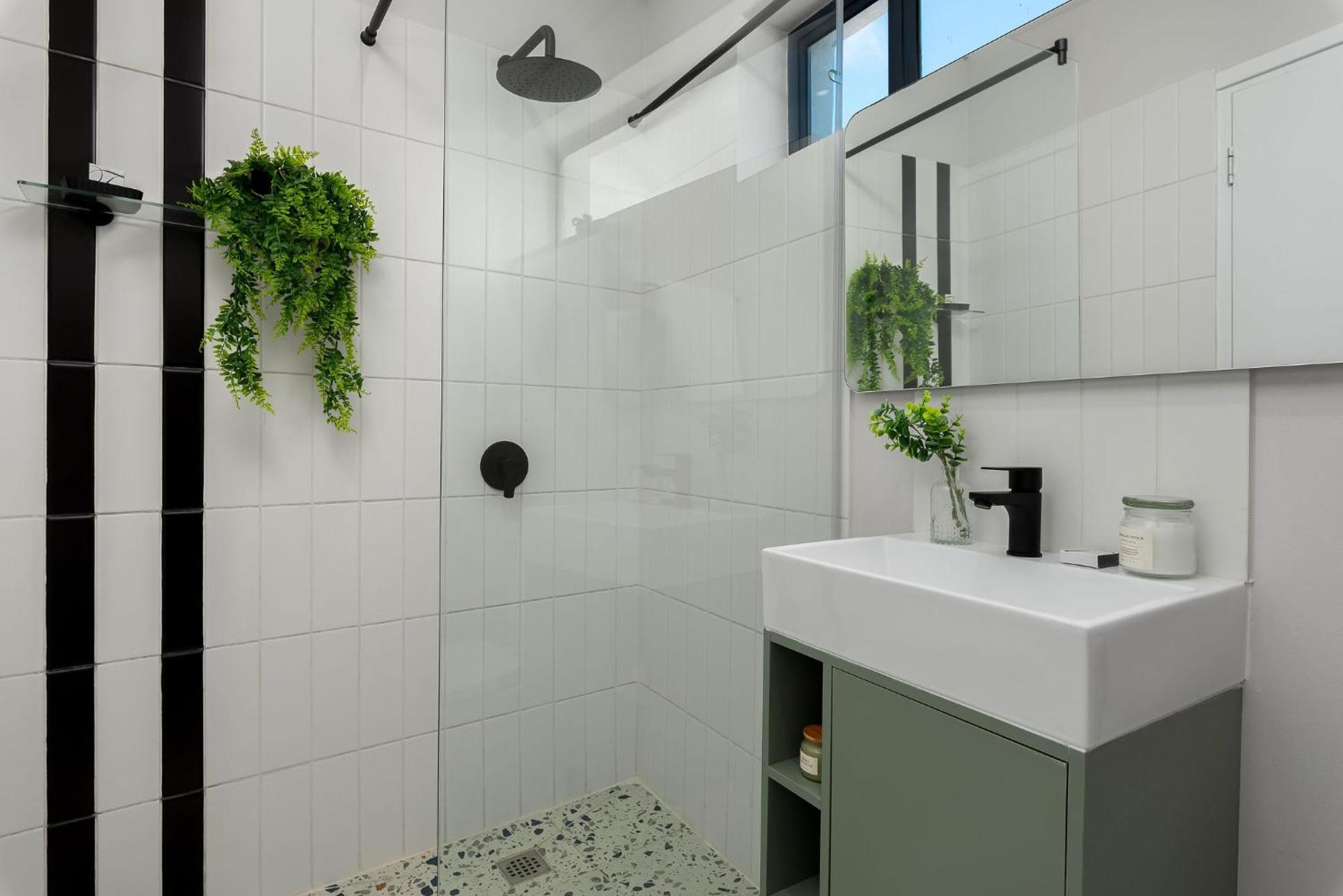 Hotel Neighbourgood 1St Crescent Camps Bay Kapsztad Zewnętrze zdjęcie